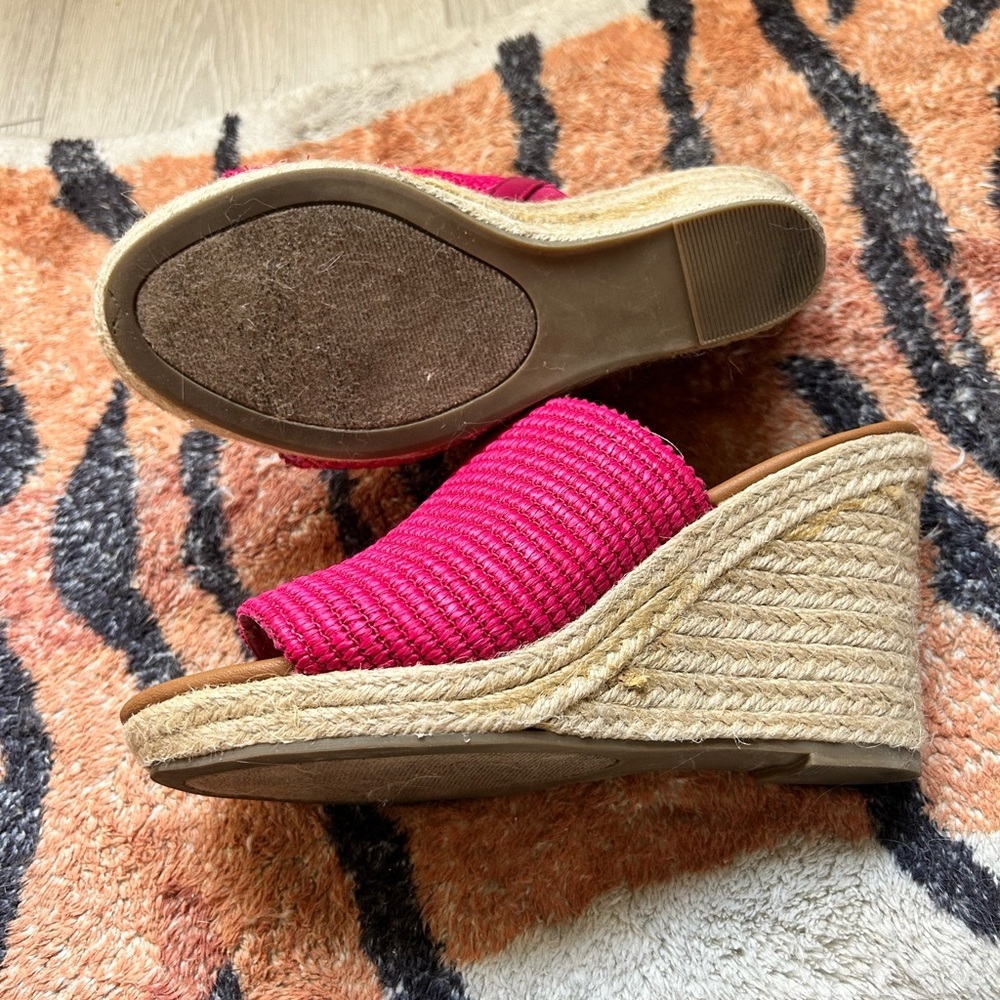 Women's Pink Wedge Sandals - Picture 2 of 4
